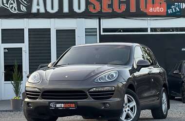Внедорожник / Кроссовер Porsche Cayenne 2012 в Харькове