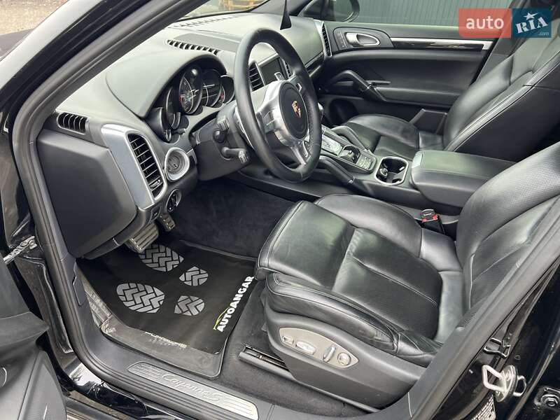 Внедорожник / Кроссовер Porsche Cayenne 2010 в Киеве фото 26 Внедорожник / Кроссовер Porsche Cayenne 2010 в Киеве
