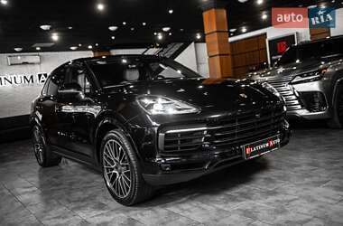 Позашляховик / Кросовер Porsche Cayenne 2020 в 