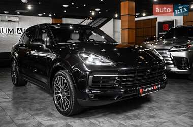Позашляховик / Кросовер Porsche Cayenne 2020 в 