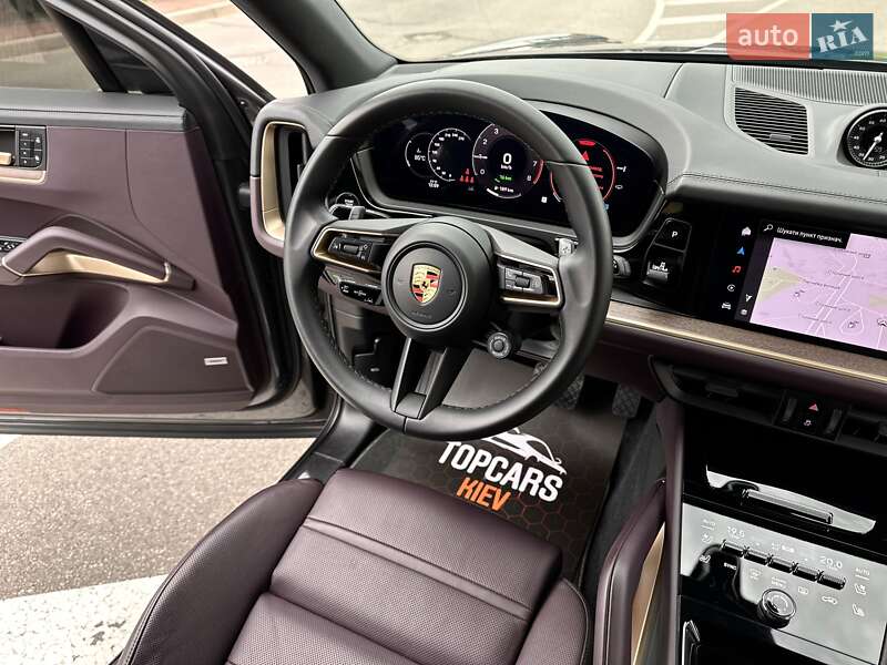 Позашляховик / Кросовер Porsche Cayenne 2024 в Києві