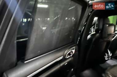 Позашляховик / Кросовер Porsche Cayenne 2015 в 