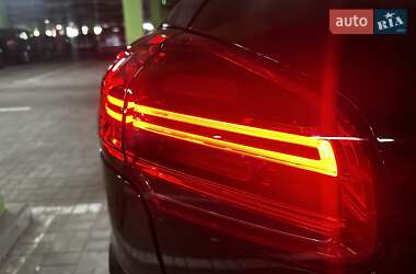 Позашляховик / Кросовер Porsche Cayenne 2015 в 