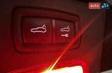 Позашляховик / Кросовер Porsche Cayenne 2015 в 