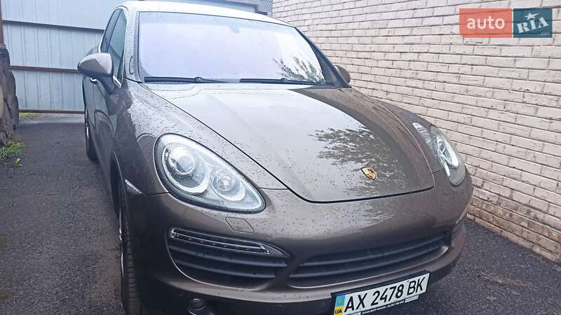 Porsche Cayenne 2012