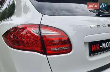Внедорожник / Кроссовер Porsche Cayenne 2013 в 