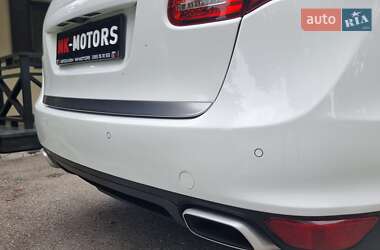 Внедорожник / Кроссовер Porsche Cayenne 2013 в 