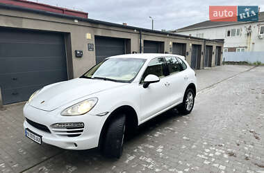 Внедорожник / Кроссовер Porsche Cayenne 2013 в 