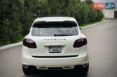 Внедорожник / Кроссовер Porsche Cayenne 2011 в 