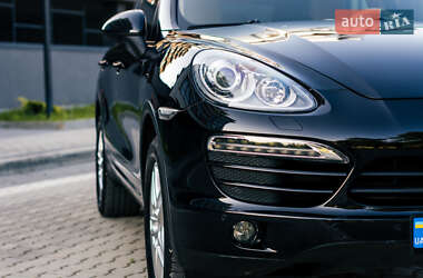 Porsche Cayenne 2012 Porsche Cayenne 2012