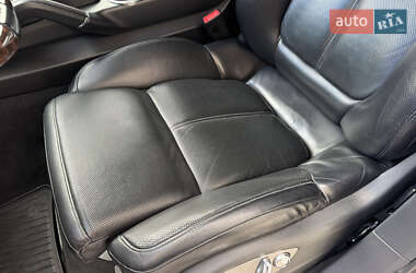 Внедорожник / Кроссовер Porsche Cayenne 2012 в 