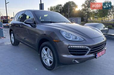 Внедорожник / Кроссовер Porsche Cayenne 2014 в Луцке