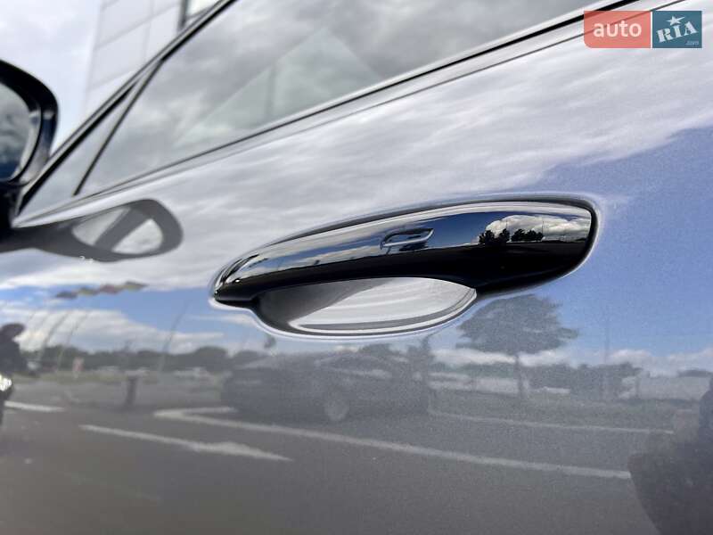 Внедорожник / Кроссовер Porsche Cayenne 2022 в Киеве