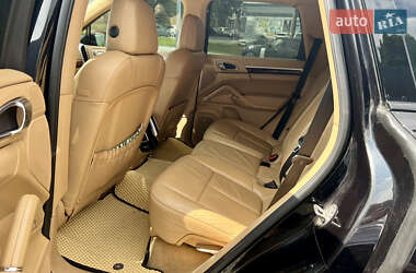Позашляховик / Кросовер Porsche Cayenne 2011 в 