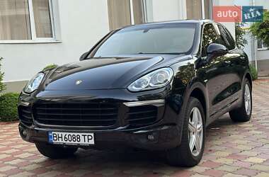 Позашляховик / Кросовер Porsche Cayenne 2015 в Одесі