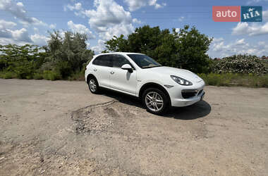 Внедорожник / Кроссовер Porsche Cayenne 2013 в 