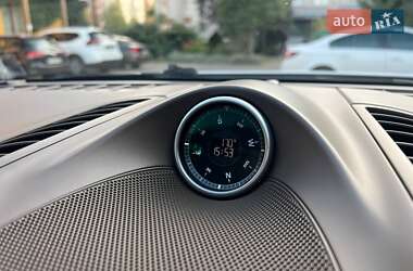 Внедорожник / Кроссовер Porsche Cayenne 2012 в 