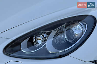 Внедорожник / Кроссовер Porsche Cayenne 2010 в 