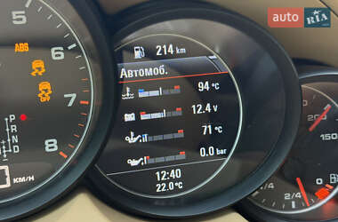 Внедорожник / Кроссовер Porsche Cayenne 2010 в 