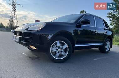 Внедорожник / Кроссовер Porsche Cayenne 2005 в 