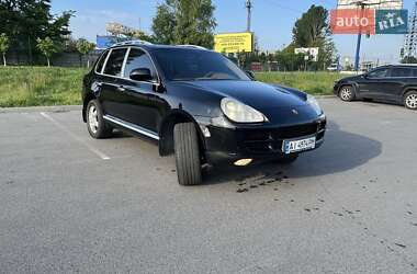 Внедорожник / Кроссовер Porsche Cayenne 2005 в 
