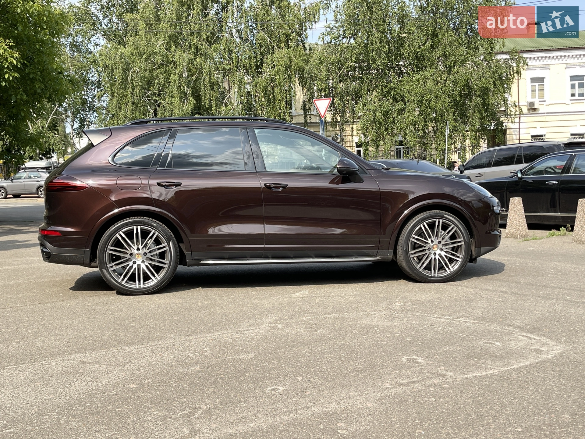 2015 Porsche Cayenne - мініатюра 3