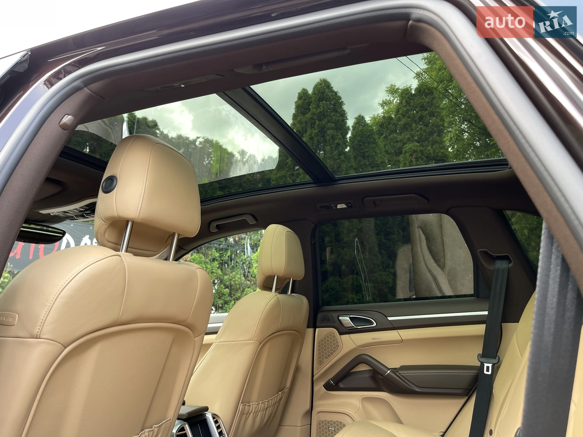 2015 Porsche Cayenne - мініатюра 24