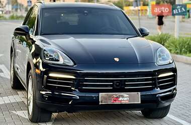 Внедорожник / Кроссовер Porsche Cayenne 2018 в Днепре