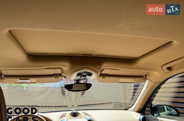 Внедорожник / Кроссовер Porsche Cayenne 2013 в 