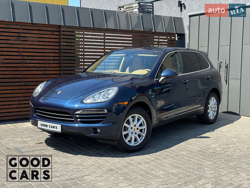 Внедорожник / Кроссовер Porsche Cayenne 2013 в 