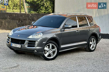 Внедорожник / Кроссовер Porsche Cayenne 2007 в 