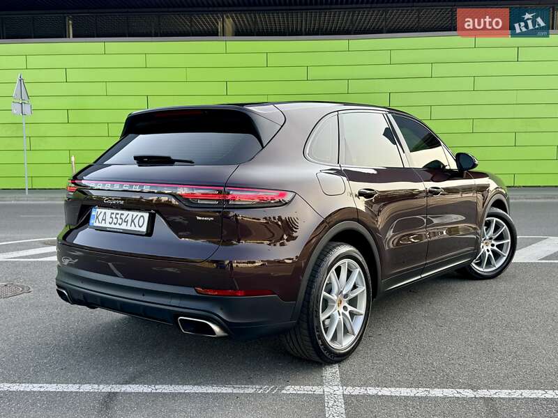 Позашляховик / Кросовер Porsche Cayenne 2018 в Києві