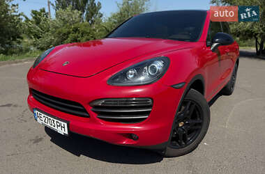Внедорожник / Кроссовер Porsche Cayenne 2013 в 