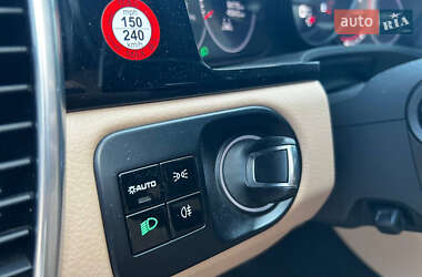 Внедорожник / Кроссовер Porsche Cayenne 2020 в 
