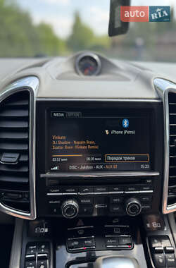 Внедорожник / Кроссовер Porsche Cayenne 2013 в 