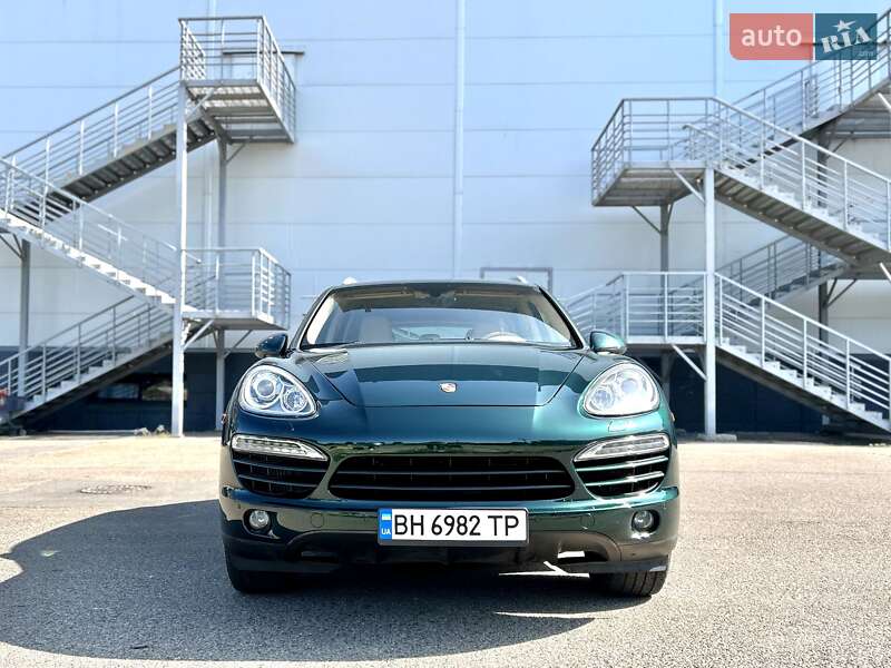 Внедорожник / Кроссовер Porsche Cayenne 2012 в Одессе фото 6 Внедорожник / Кроссовер Porsche Cayenne 2012 в Одессе