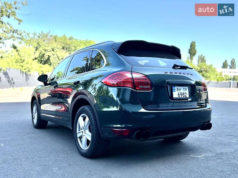 Внедорожник / Кроссовер Porsche Cayenne 2012 в Одессе фото 36 Внедорожник / Кроссовер Porsche Cayenne 2012 в Одессе