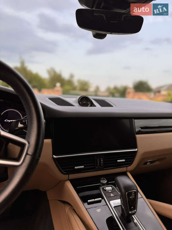 Позашляховик / Кросовер Porsche Cayenne 2020 в Львові фото 20 Позашляховик / Кросовер Porsche Cayenne 2020 в Львові