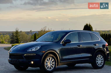 Позашляховик / Кросовер Porsche Cayenne 2012 в 