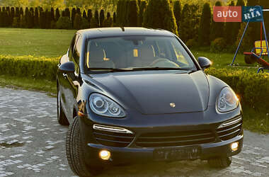 Позашляховик / Кросовер Porsche Cayenne 2012 в Тернополі
