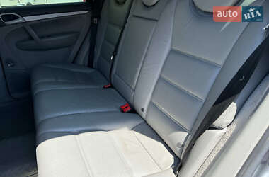 Внедорожник / Кроссовер Porsche Cayenne 2005 в 