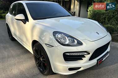 Porsche Cayenne 2010 Porsche Cayenne 2010