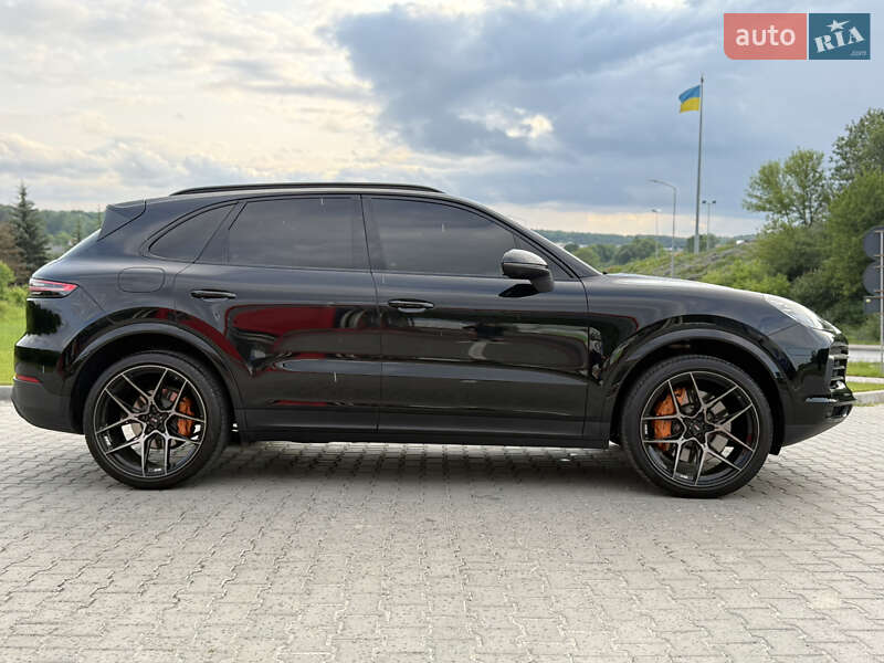 Внедорожник / Кроссовер Porsche Cayenne 2018 в Тернополе фото 9 Внедорожник / Кроссовер Porsche Cayenne 2018 в Тернополе