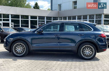 Porsche Cayenne 2012 Porsche Cayenne 2012