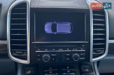 Позашляховик / Кросовер Porsche Cayenne 2012 в 