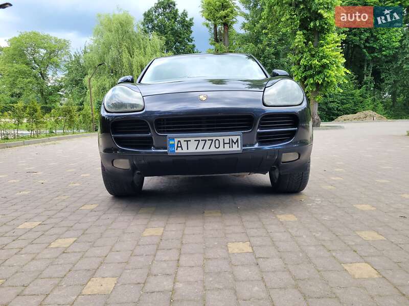 Позашляховик / Кросовер Porsche Cayenne 2004 в Долині