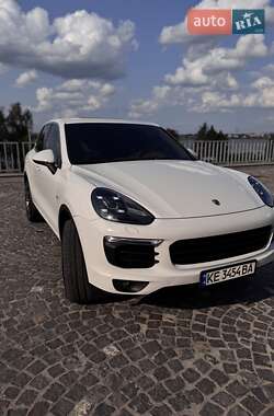 Porsche Cayenne 2015 Porsche Cayenne 2015