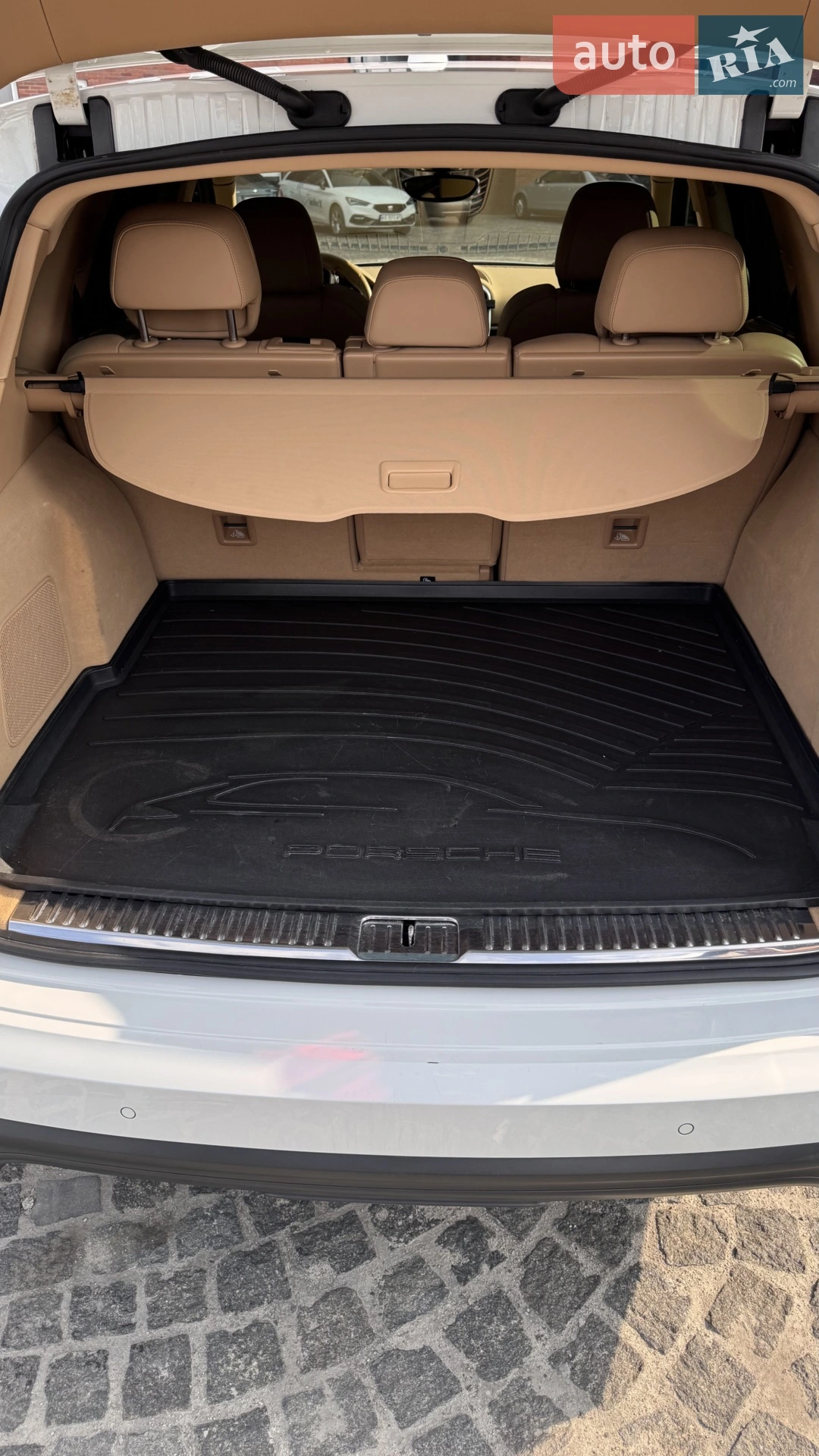 2015 Porsche Cayenne - мініатюра 37