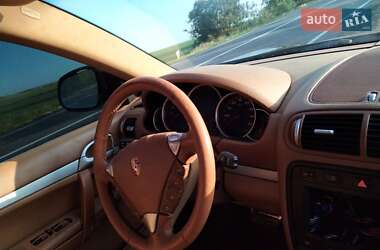Внедорожник / Кроссовер Porsche Cayenne 2004 в 