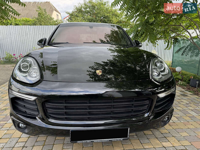 Porsche Cayenne 2015